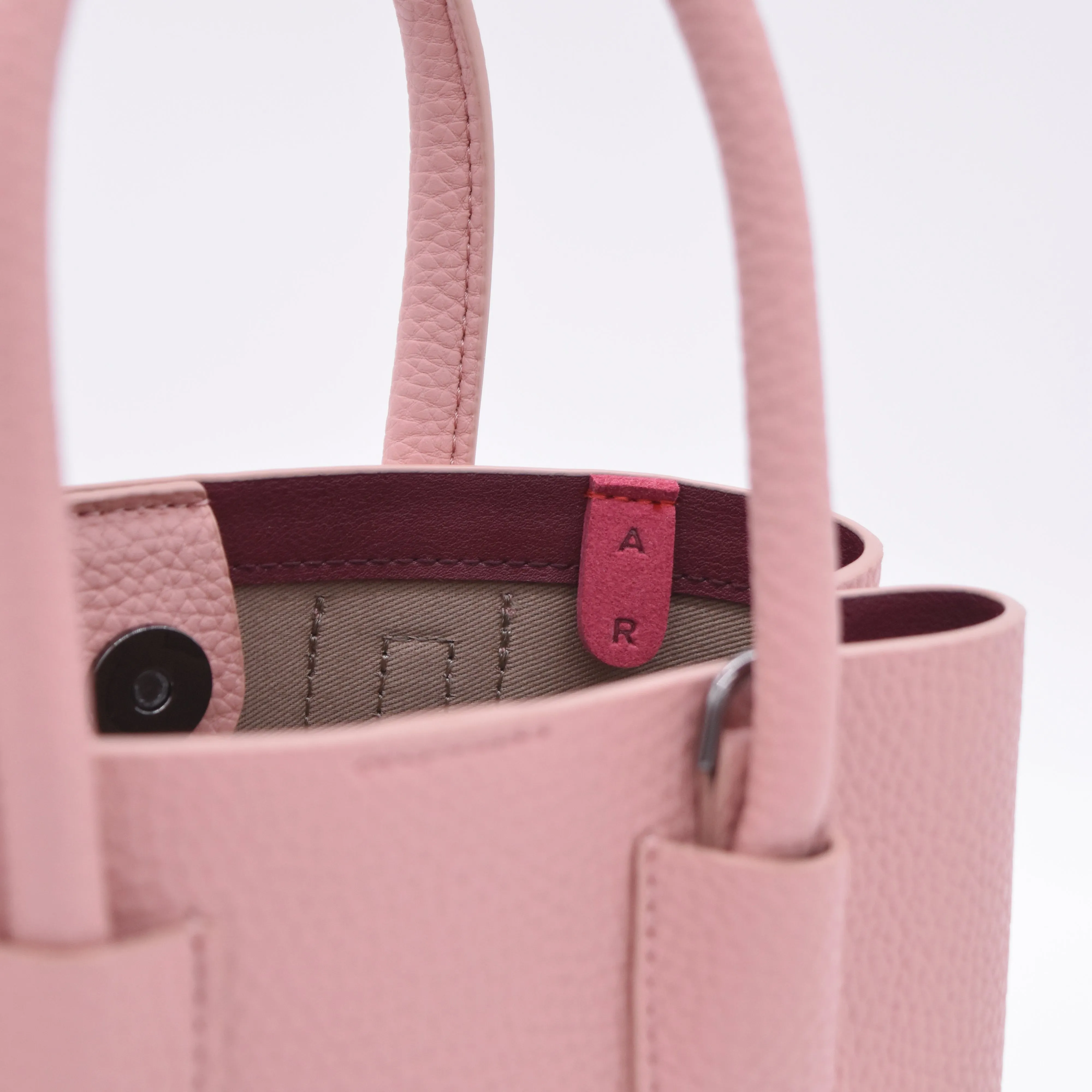 Cher Micro [Signet] - Coral Pink
